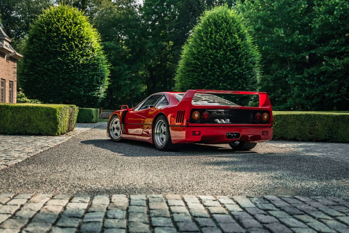 1989 Ferrari F40
