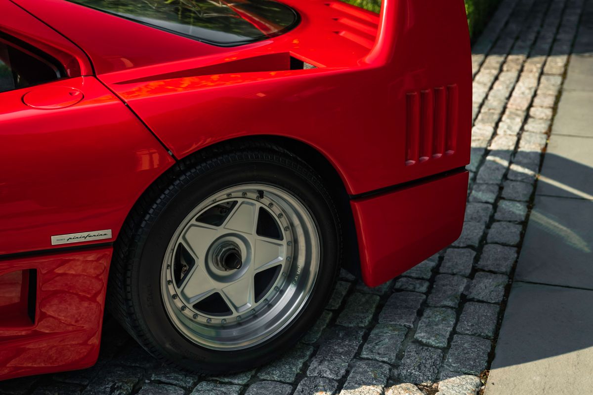 1989 Ferrari F40