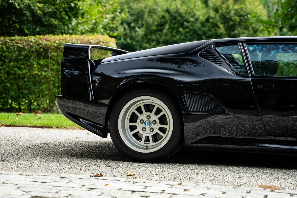 1992 De Tomaso Pantera 90 Si