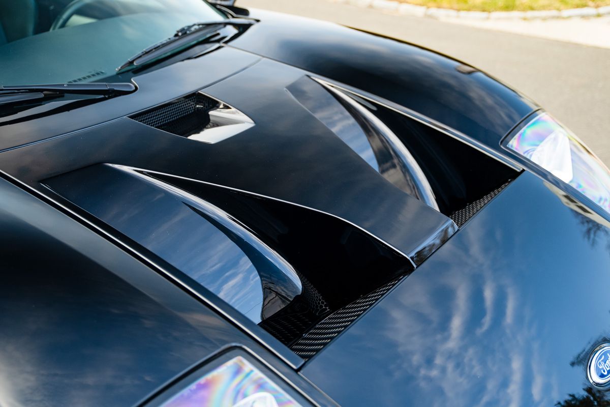 2005 Ford GT