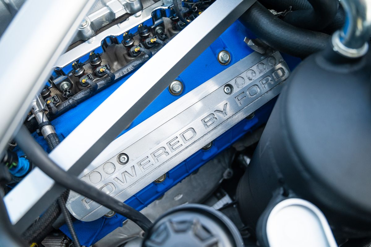 2005 Ford GT