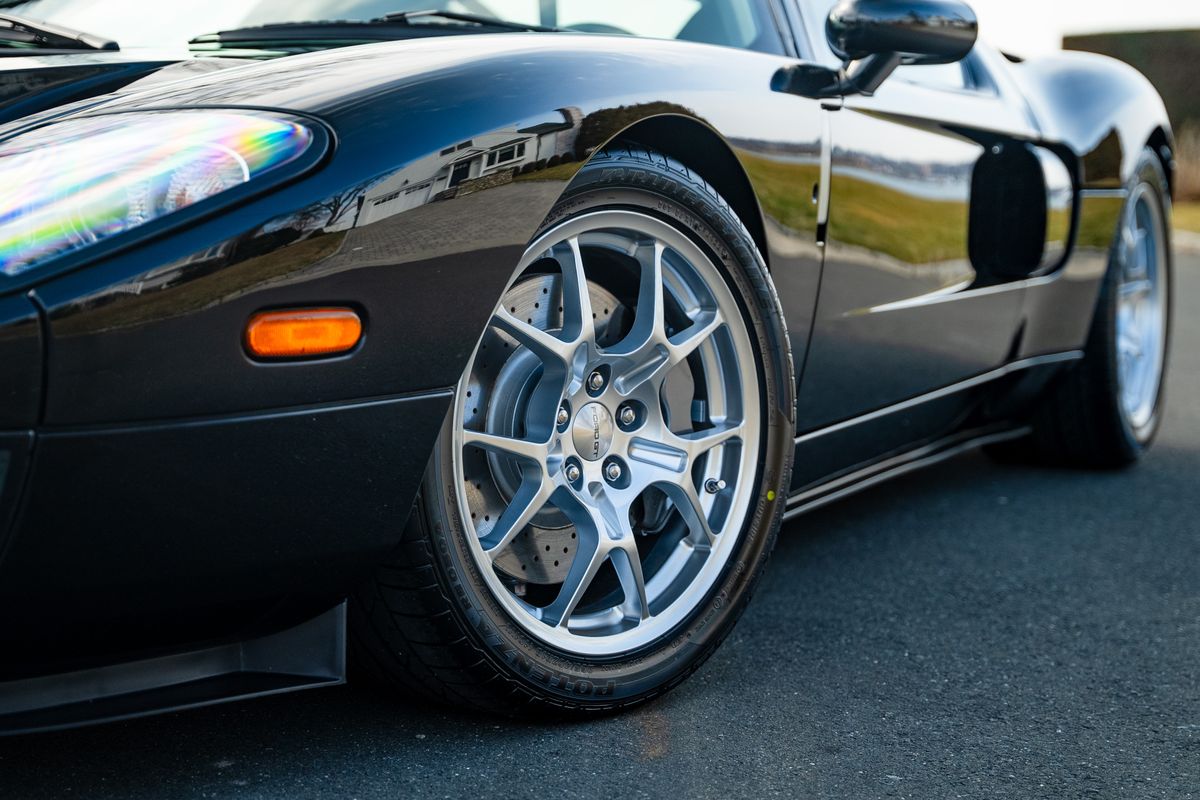 2005 Ford GT