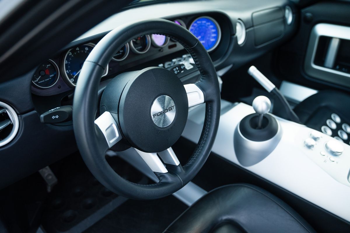 2005 Ford GT