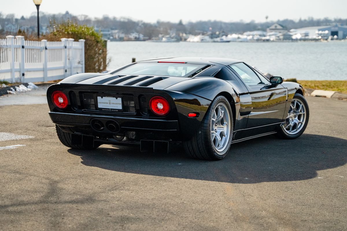2005 Ford GT