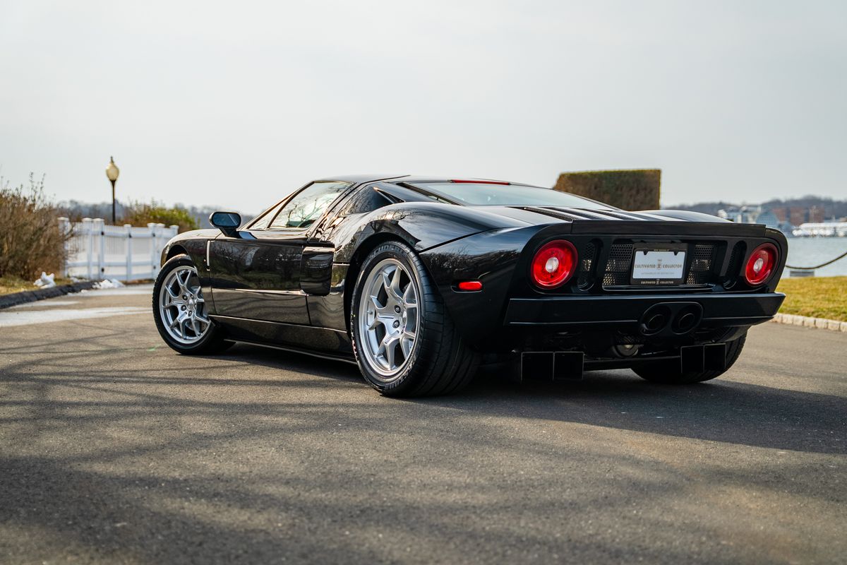 2005 Ford GT