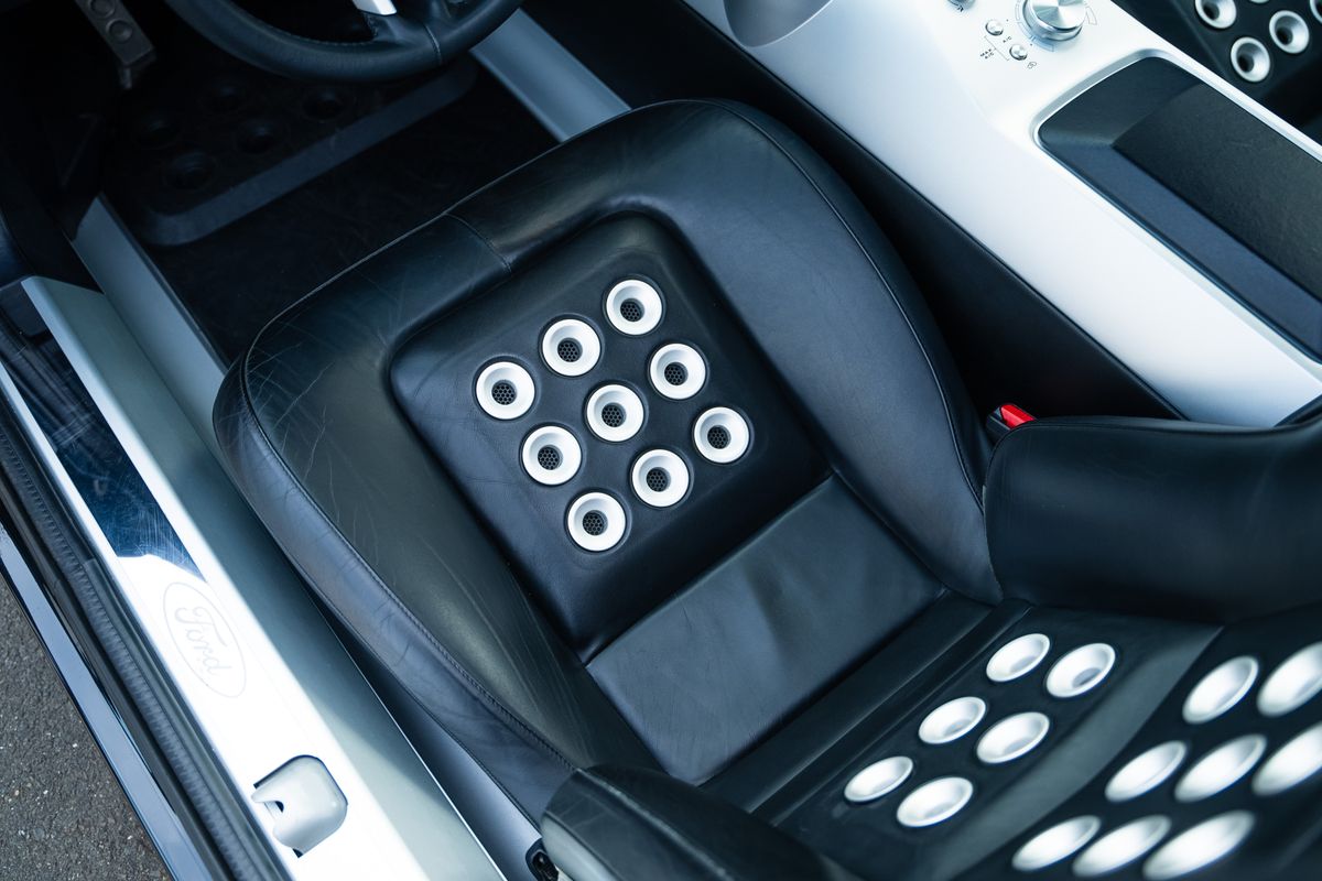 2005 Ford GT