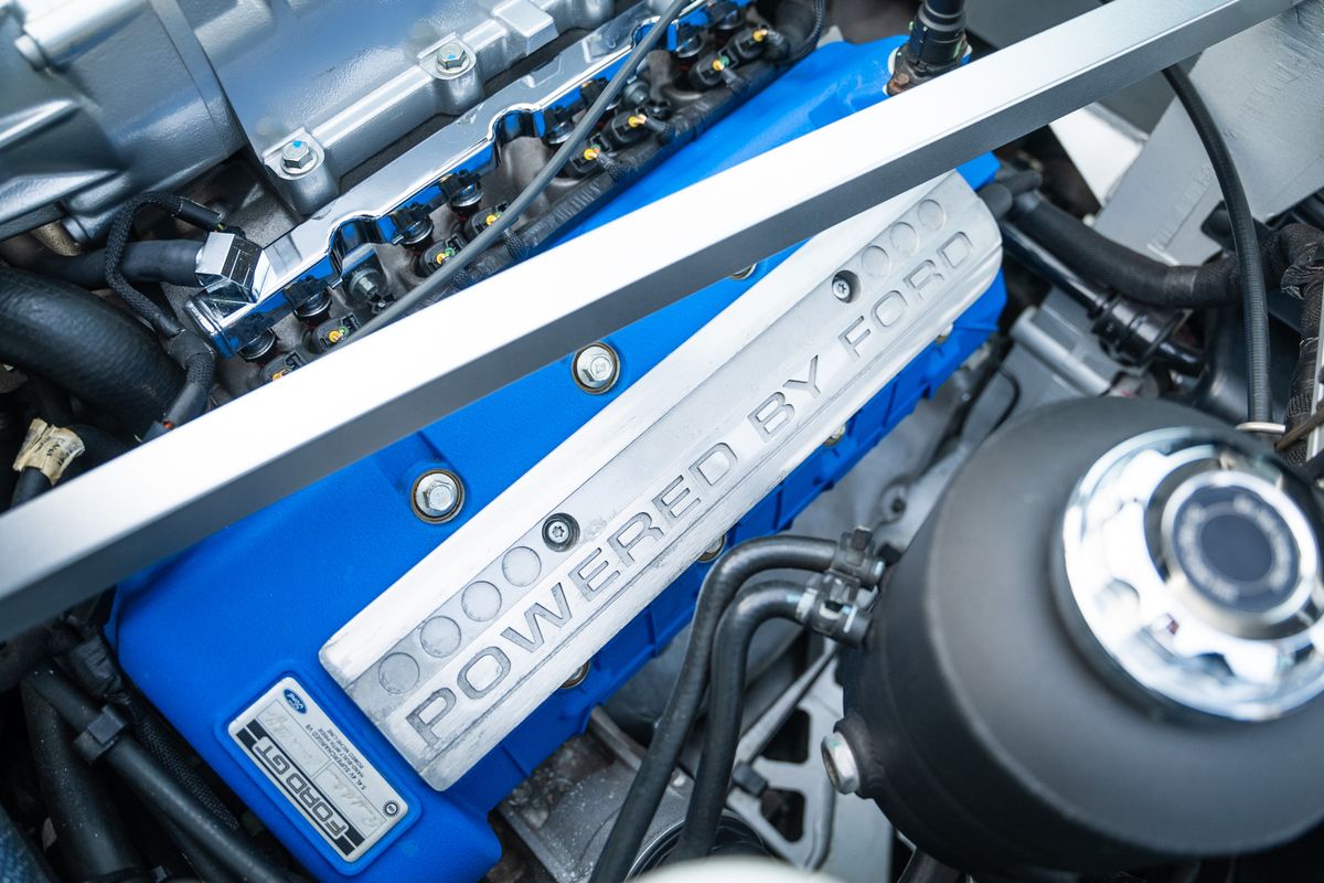 2005 Ford GT