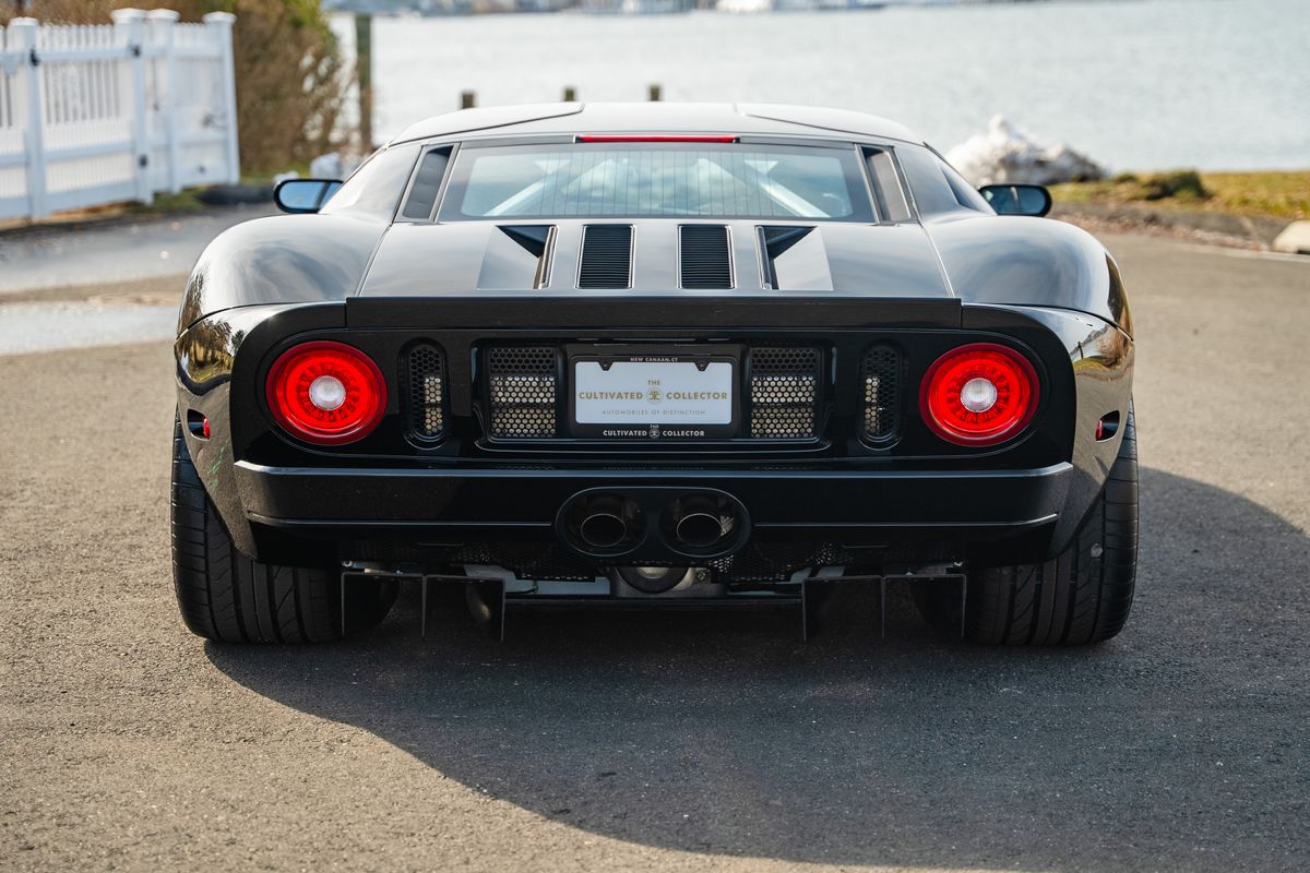 2005 Ford GT
