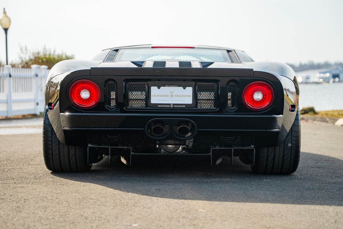 2005 Ford GT
