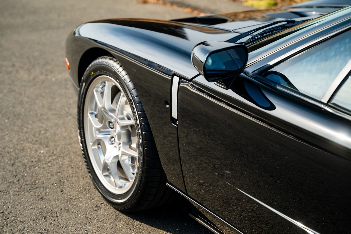 2005 Ford GT