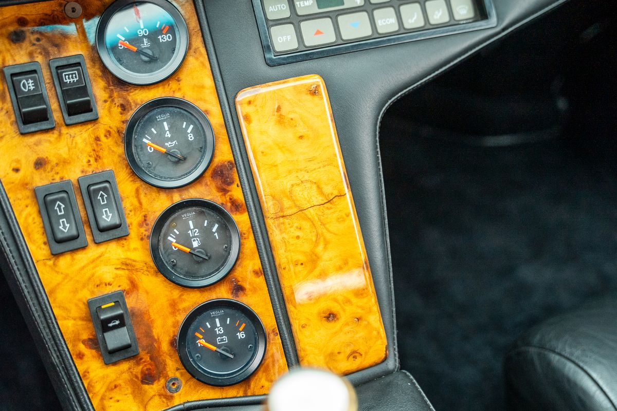 1991 De Tomaso Pantera 90 Si