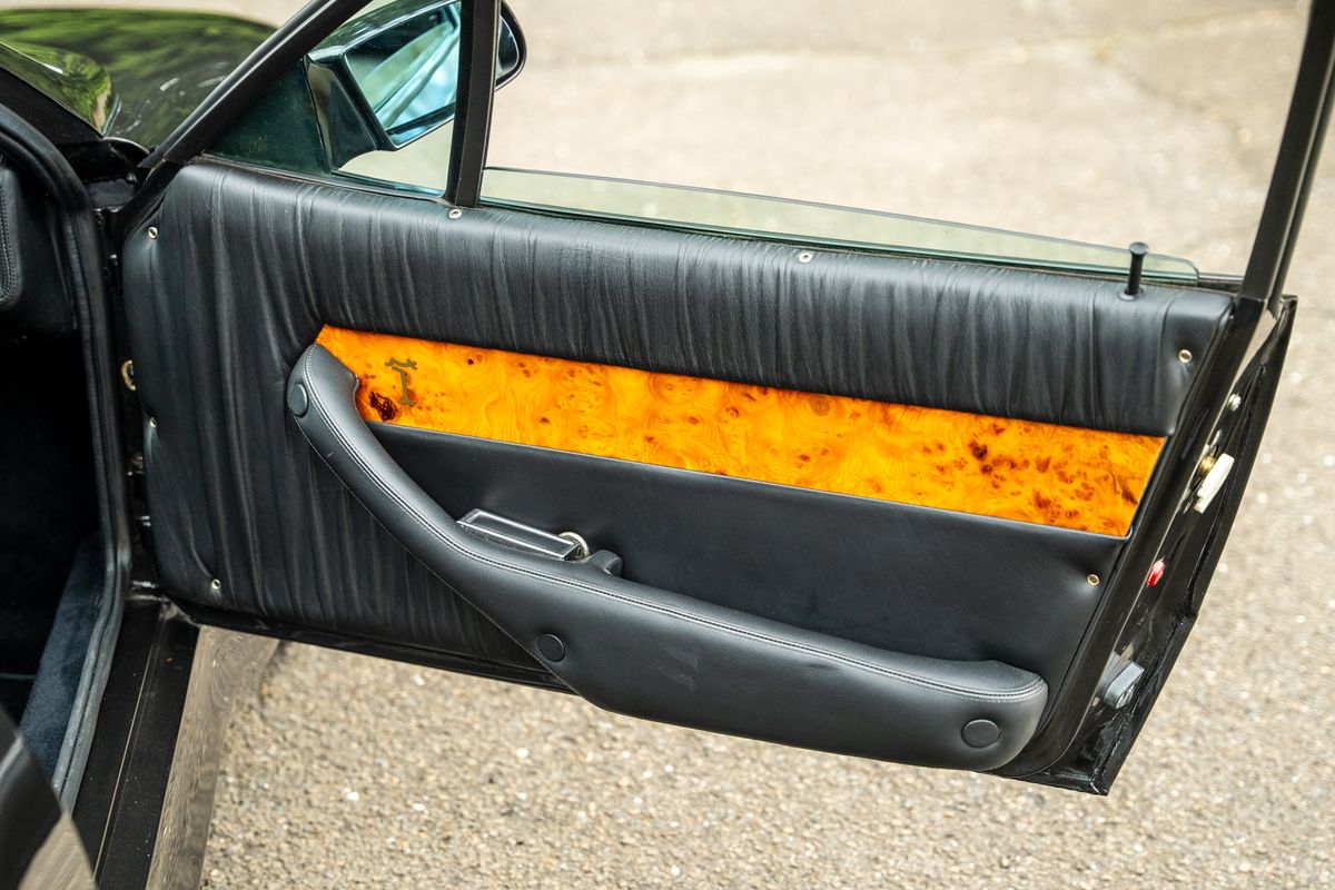 1991 De Tomaso Pantera 90 Si