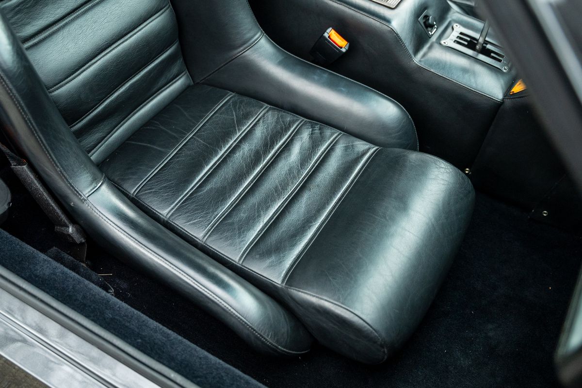 1991 De Tomaso Pantera 90 Si