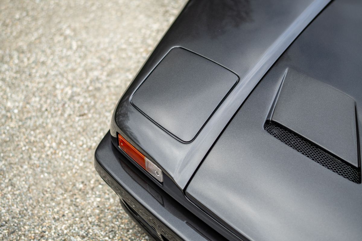 1991 De Tomaso Pantera 90 Si