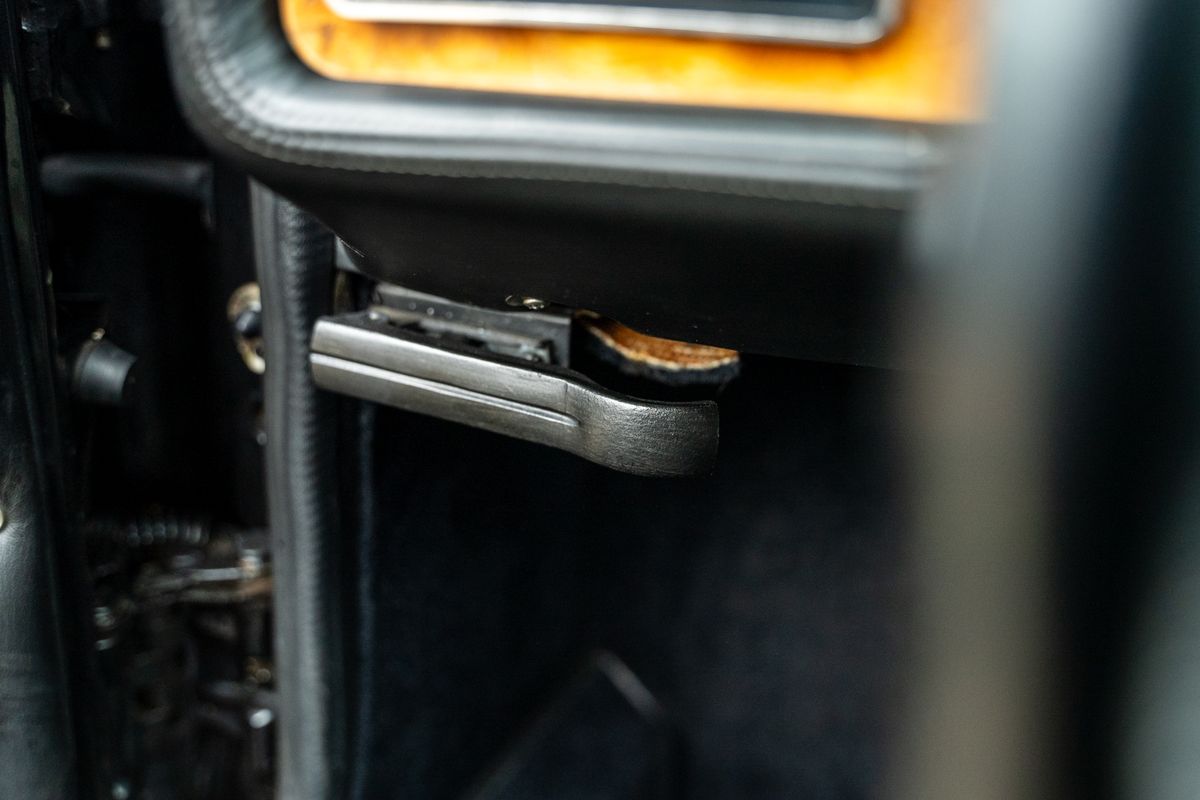1991 De Tomaso Pantera 90 Si