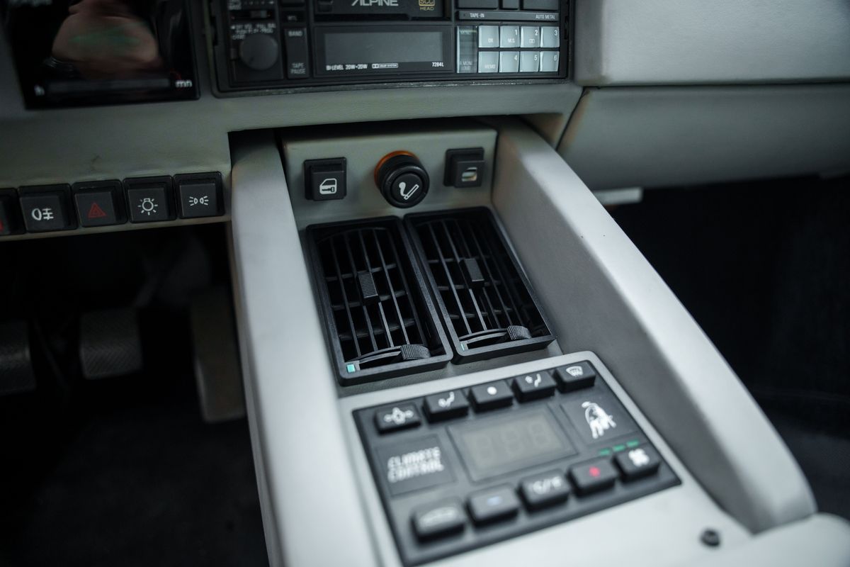 1988 Lamborghini Countach 5000 QV "Downdraft"