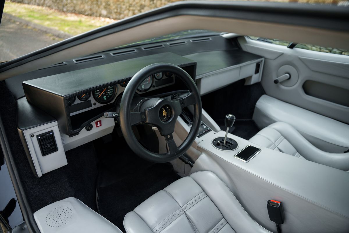 1988 Lamborghini Countach 5000 QV "Downdraft"