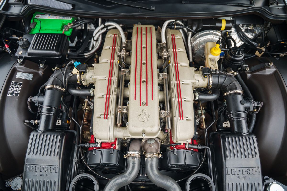 1998 Ferrari 550 Maranello