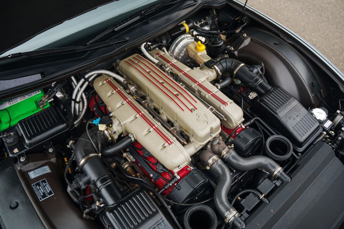 1998 Ferrari 550 Maranello