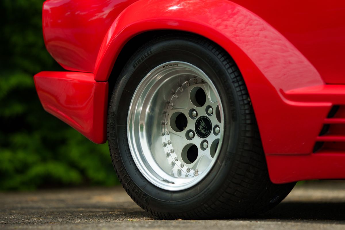 1989 Lamborghini Countach 25th Anniversary "Downdraft"