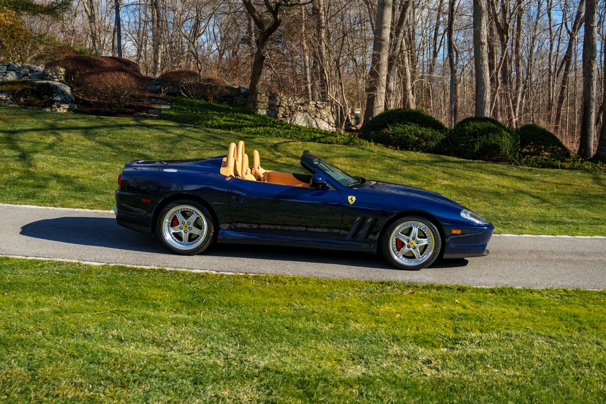 2001 Ferrari 550 Barchetta Pininfarina
