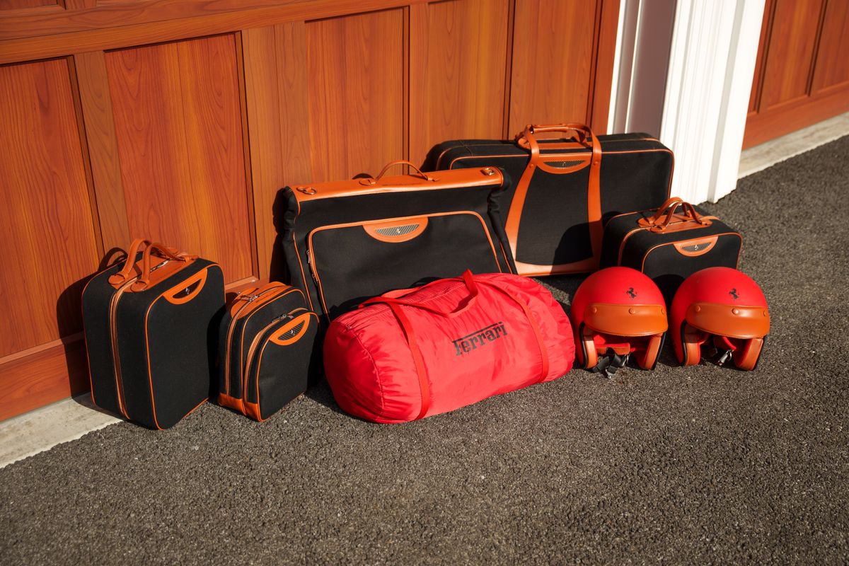 2001 Ferrari 550 Barchetta Pininfarina