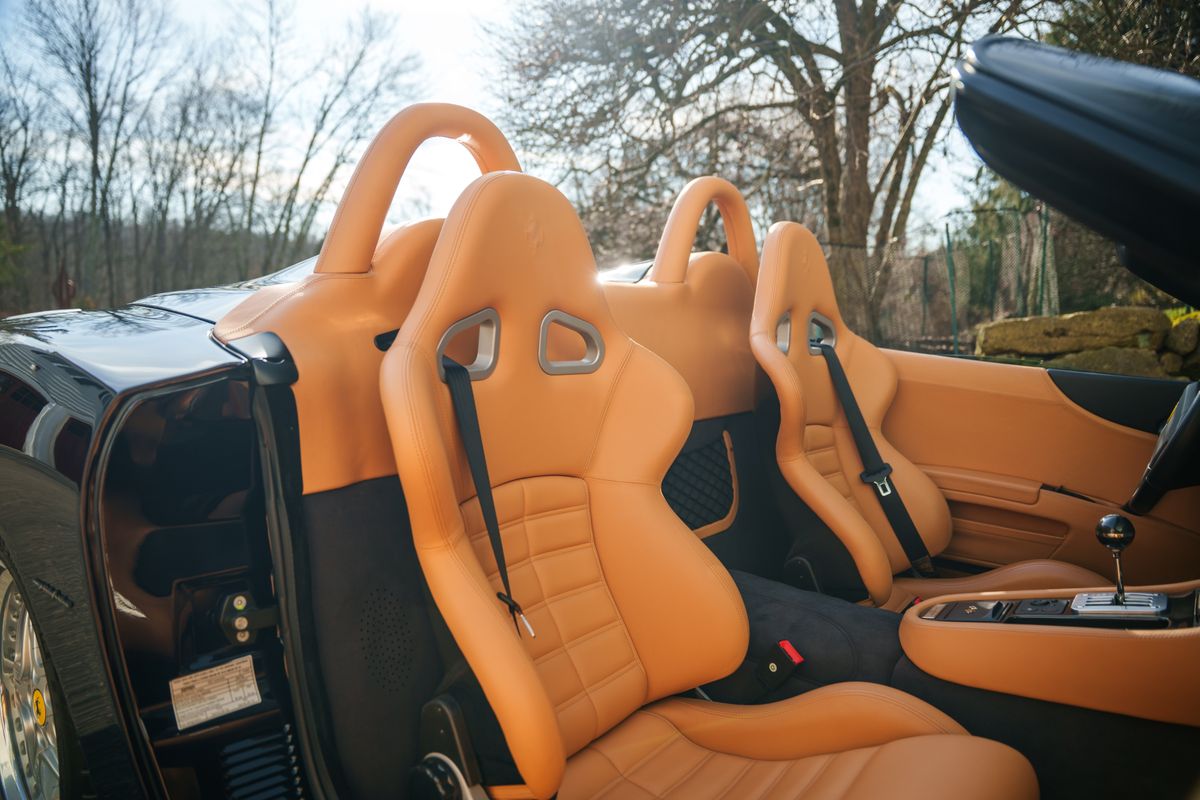 2001 Ferrari 550 Barchetta Pininfarina