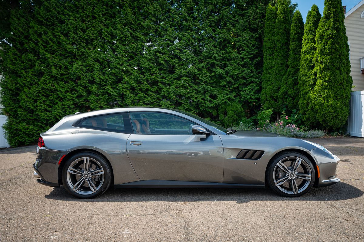 2017 Ferrari GTC4 Lusso