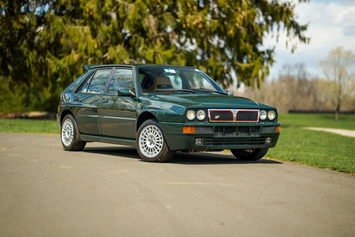 1992 Lancia Delta HF Integrale 8V Evoluzione "Serie Speciale"