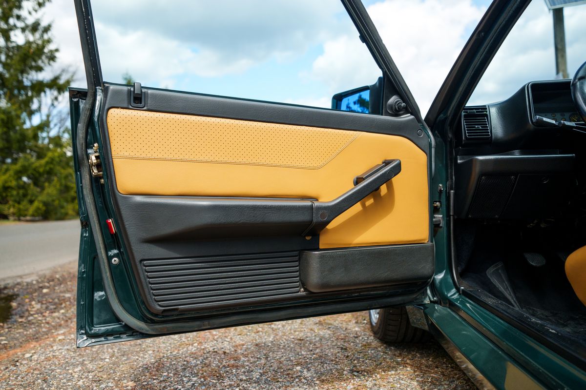 1992 Lancia Delta HF Integrale 8V Evoluzione "Serie Speciale"