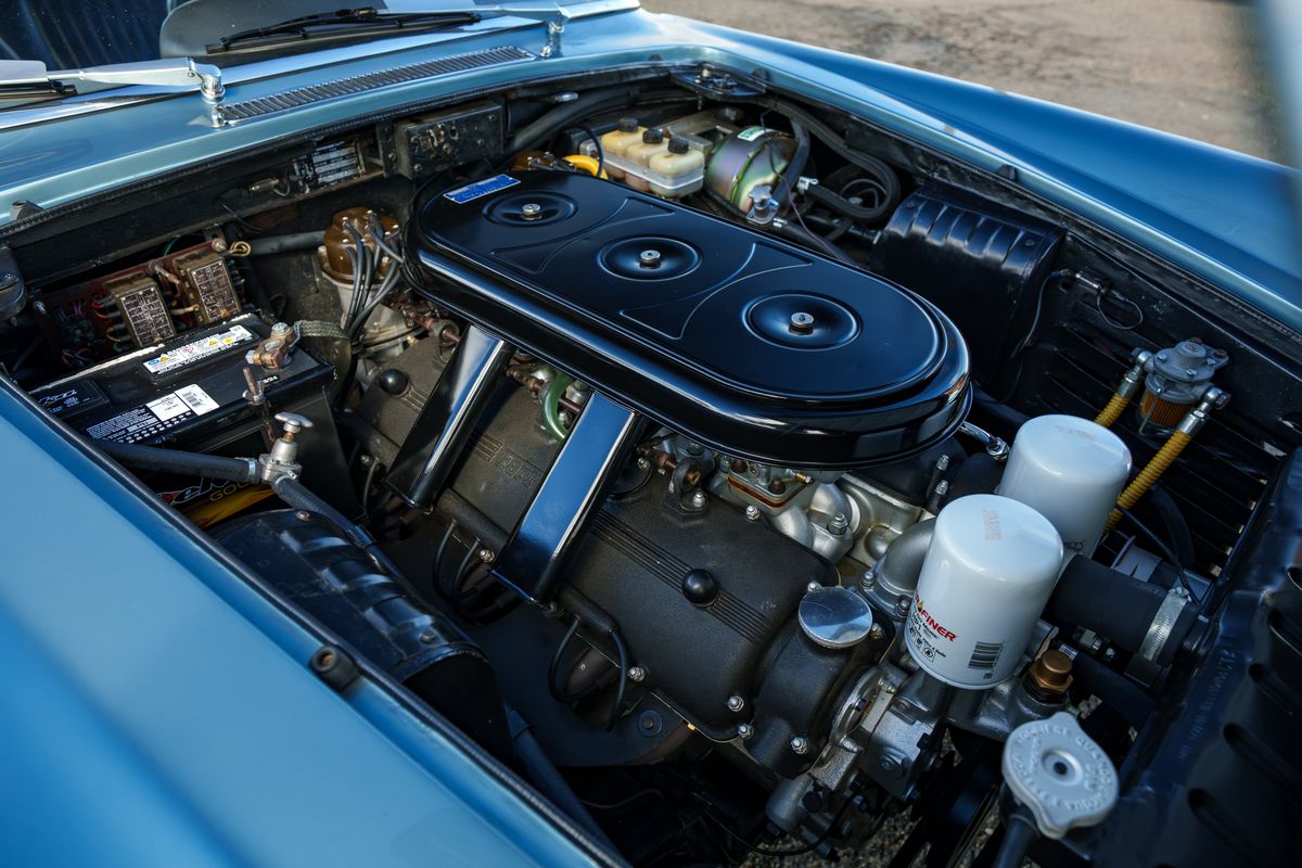 1967 Ferrari 330 GT 2+2