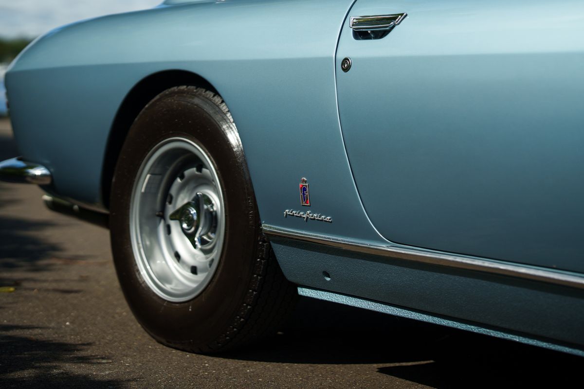 1967 Ferrari 330 GT 2+2