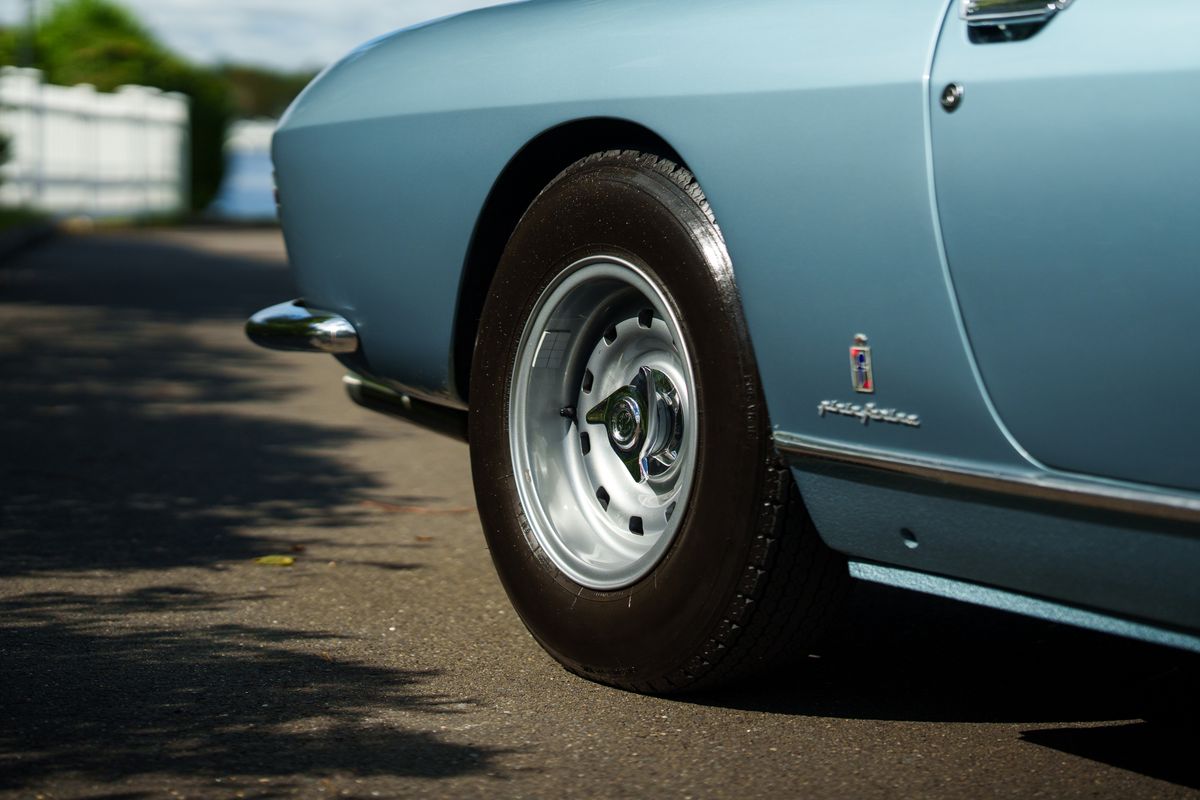 1967 Ferrari 330 GT 2+2