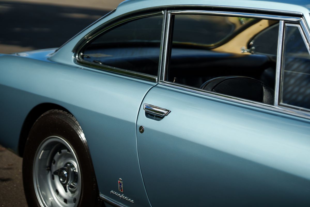 1967 Ferrari 330 GT 2+2