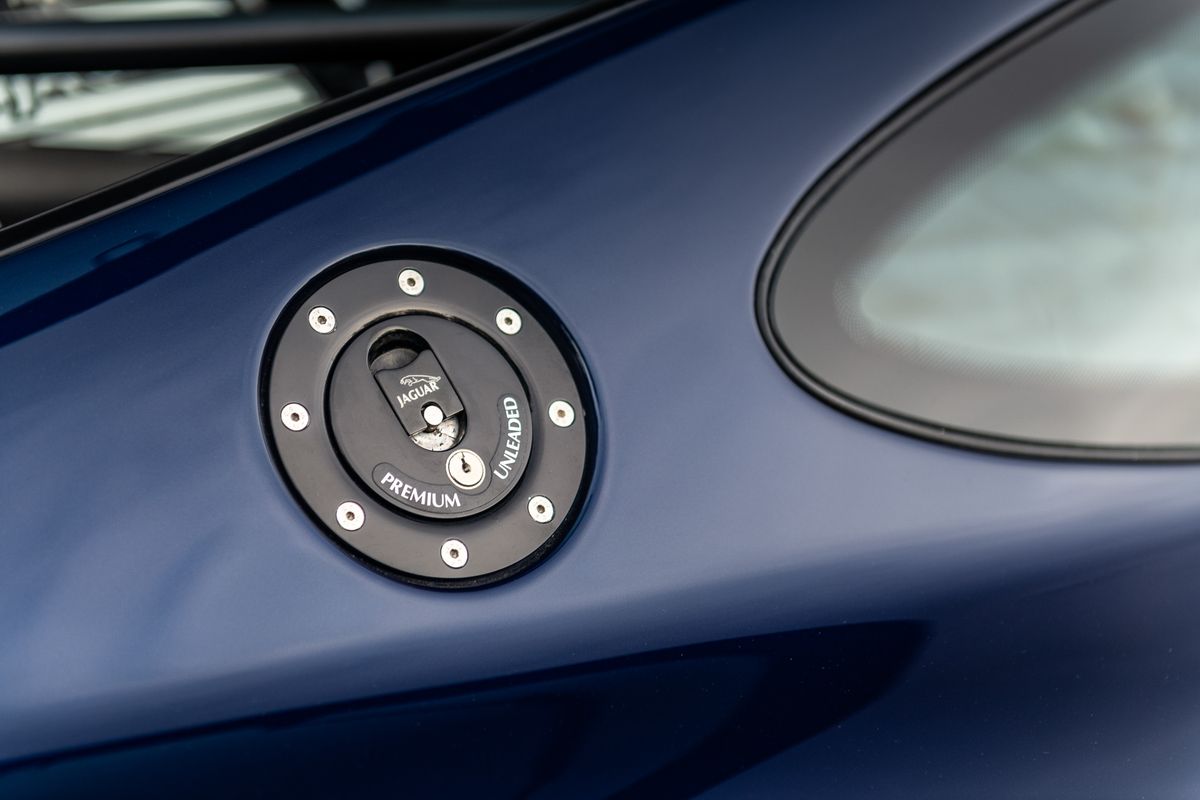 1993 Jaguar XJ220