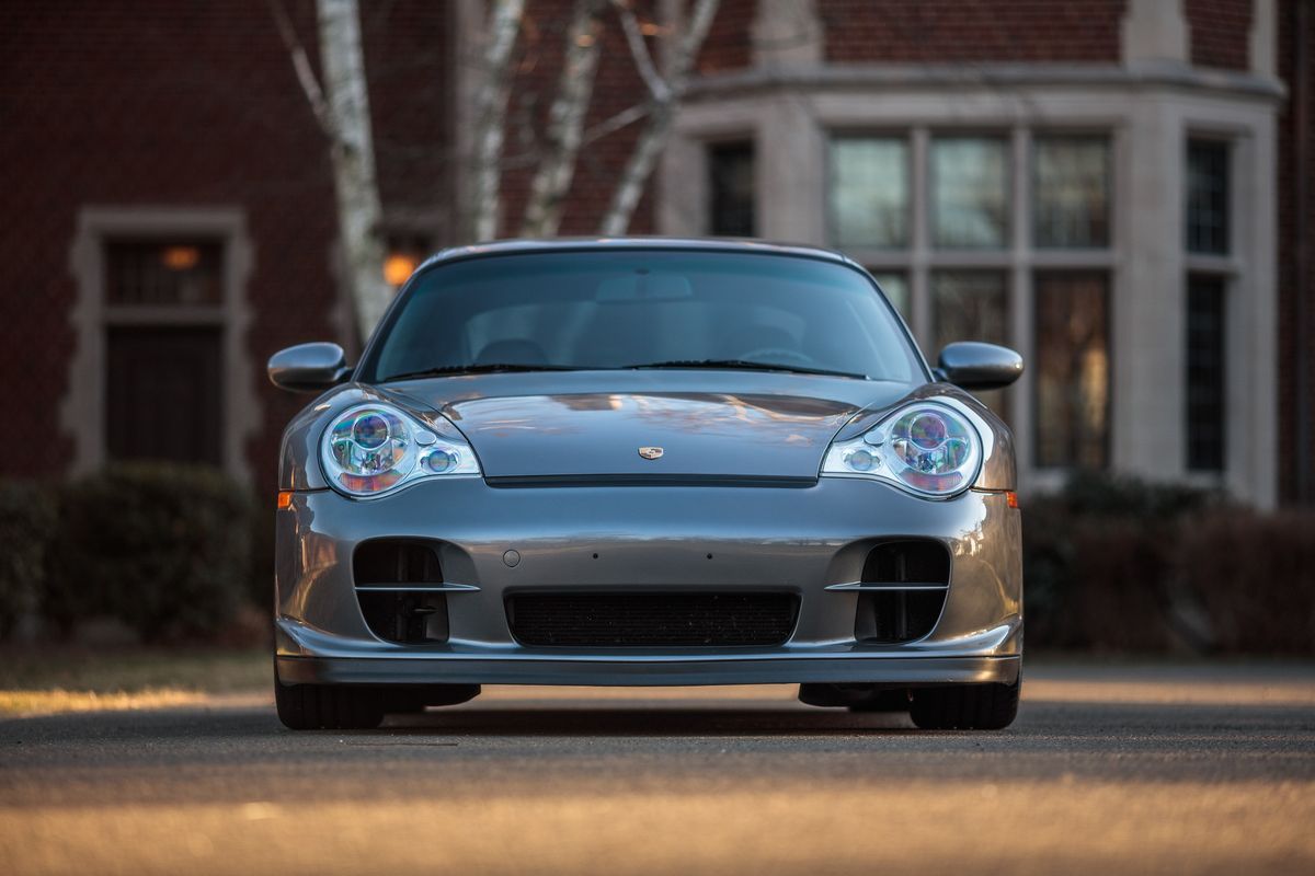 2002 Porsche 911 GT2