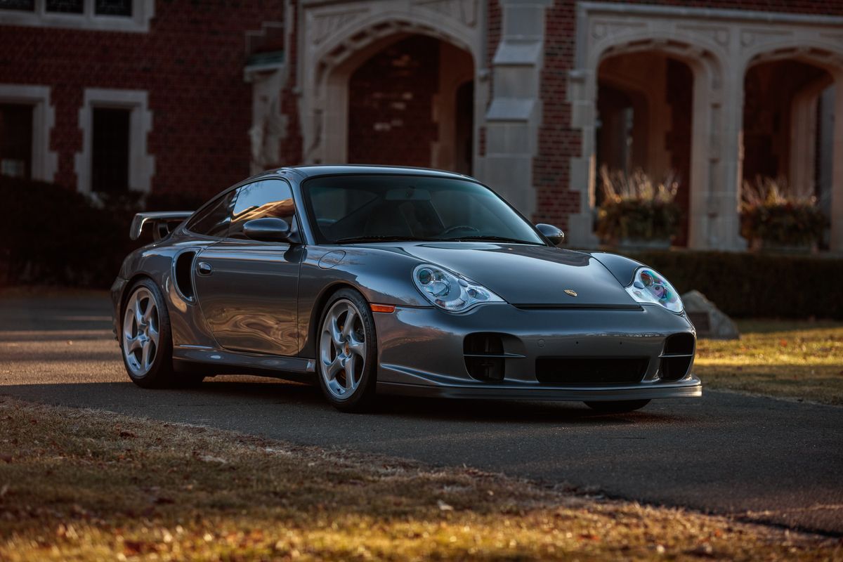 2002 Porsche 911 GT2