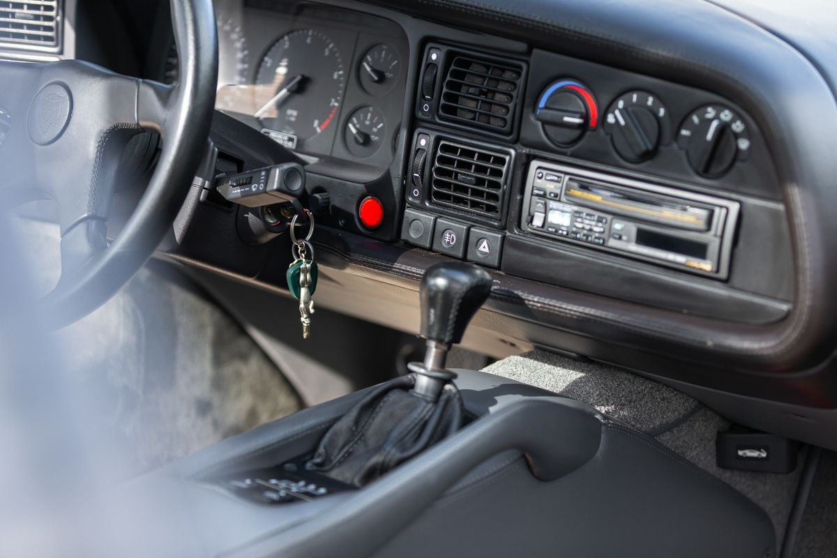 1993 Jaguar XJ220