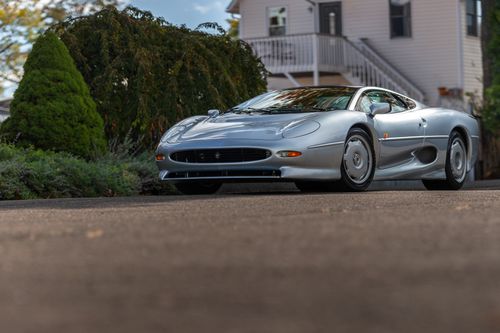1993 Jaguar XJ220