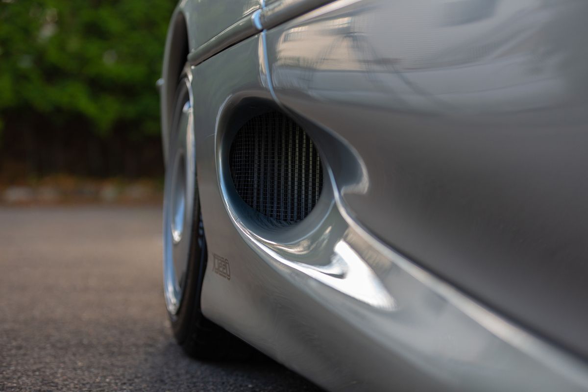 1993 Jaguar XJ220