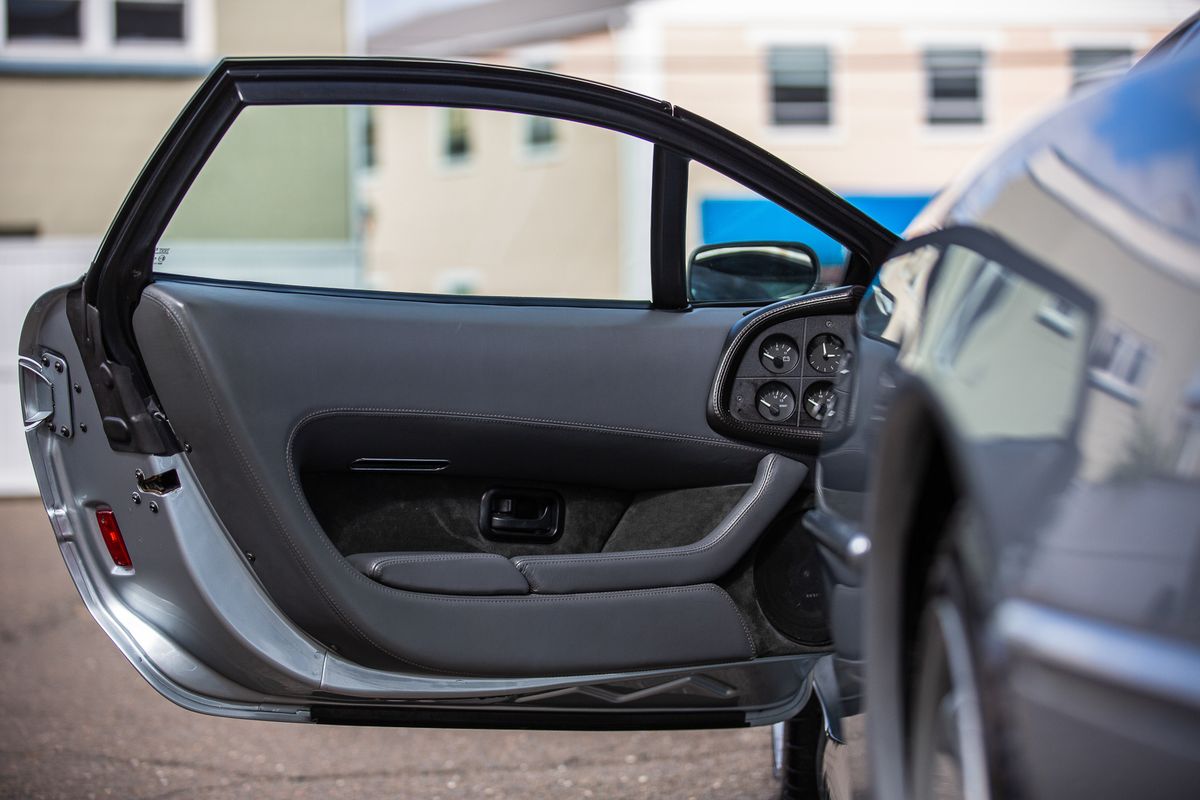 1993 Jaguar XJ220