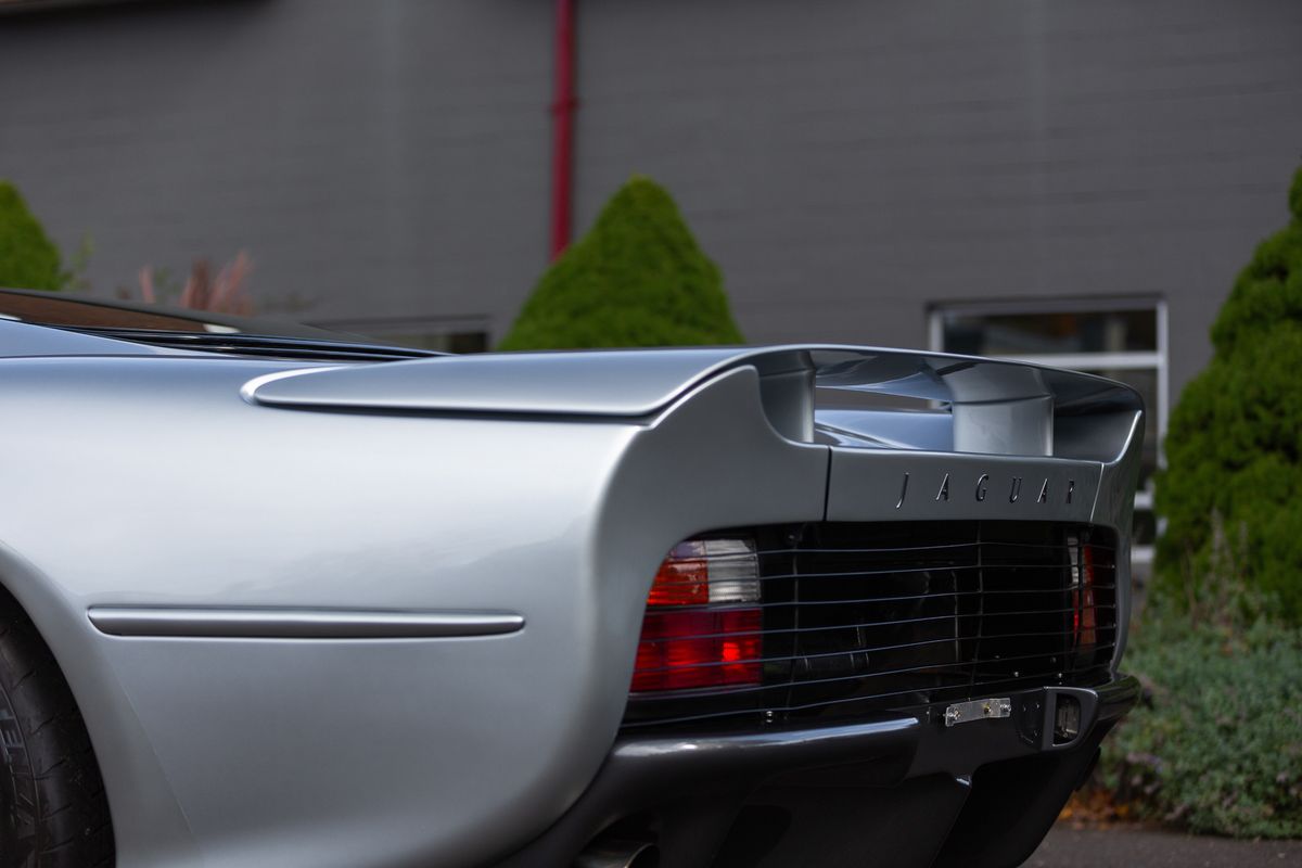 1993 Jaguar XJ220