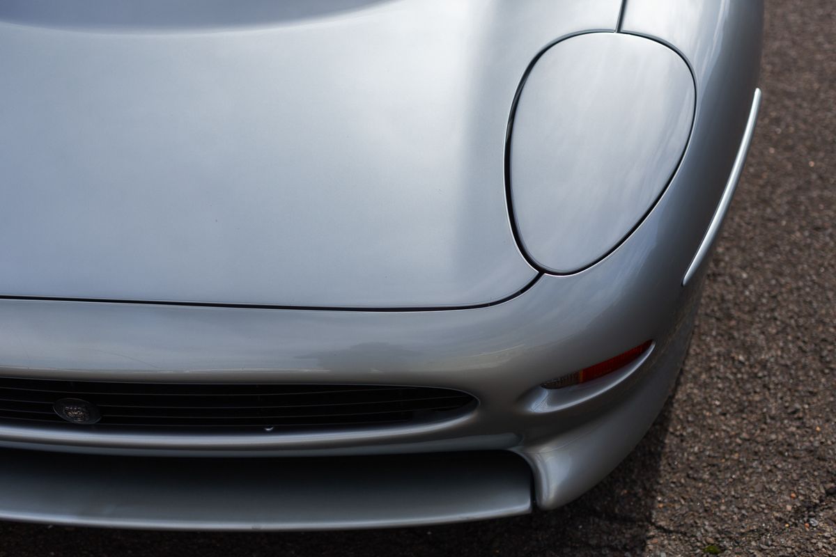 1993 Jaguar XJ220