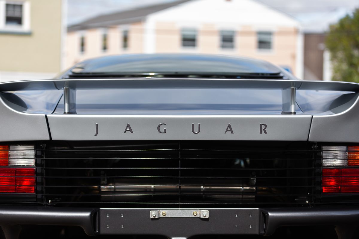 1993 Jaguar XJ220