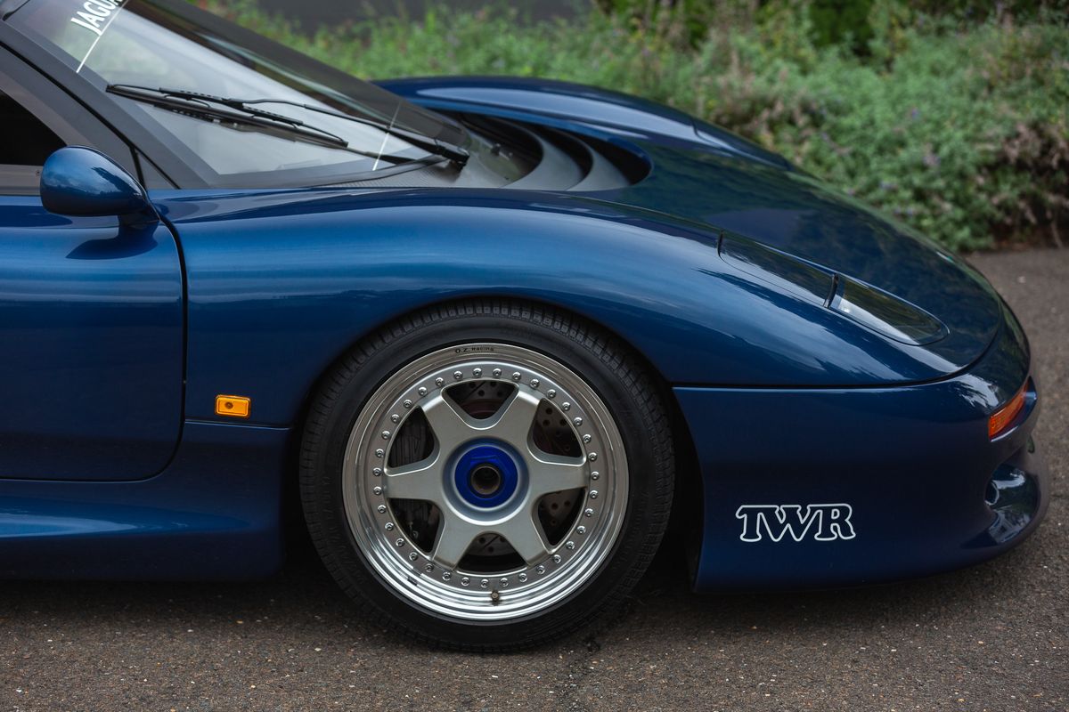 1991 Jaguar XJR-15