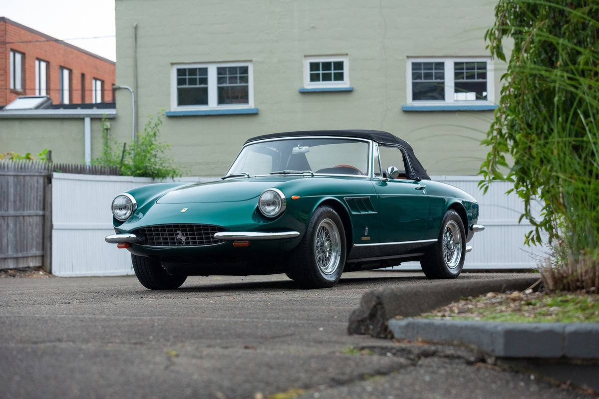 1967 Ferrari 330 GTS