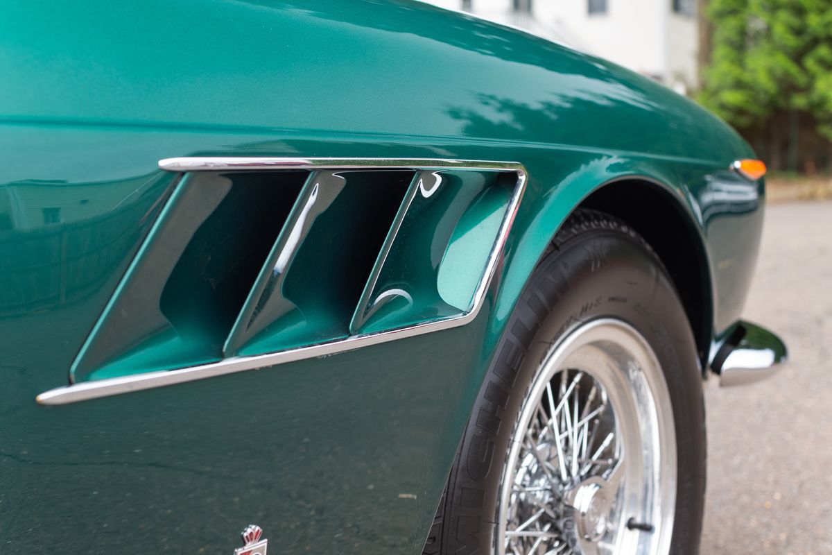 1967 Ferrari 330 GTS