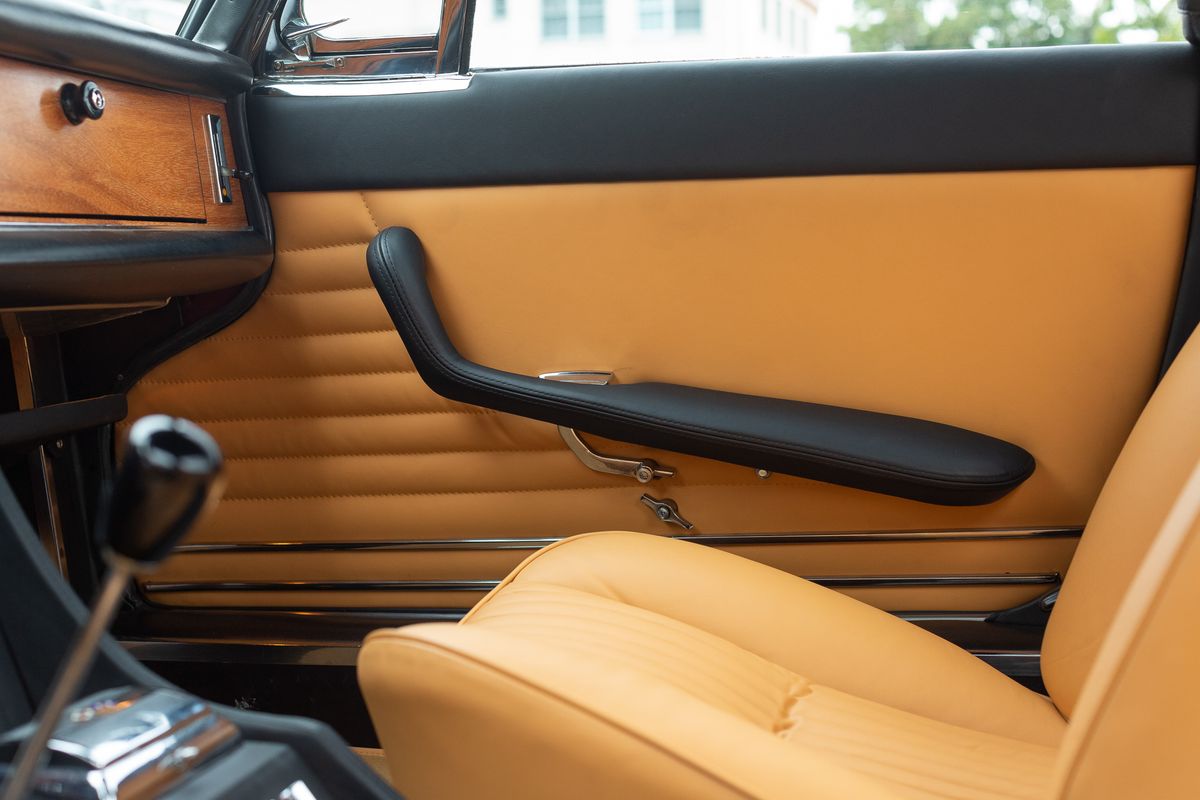 1967 Ferrari 330 GTS