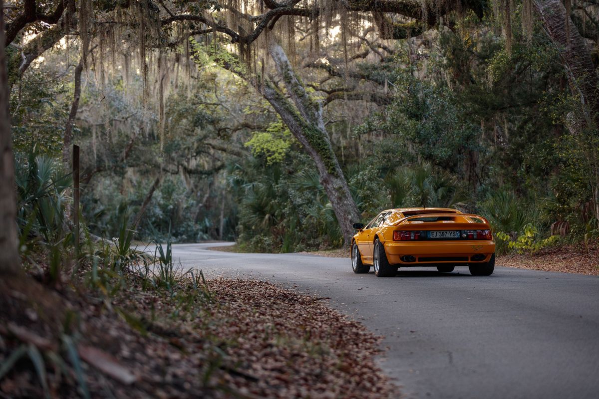 1994 Lotus Esprit Sport 300