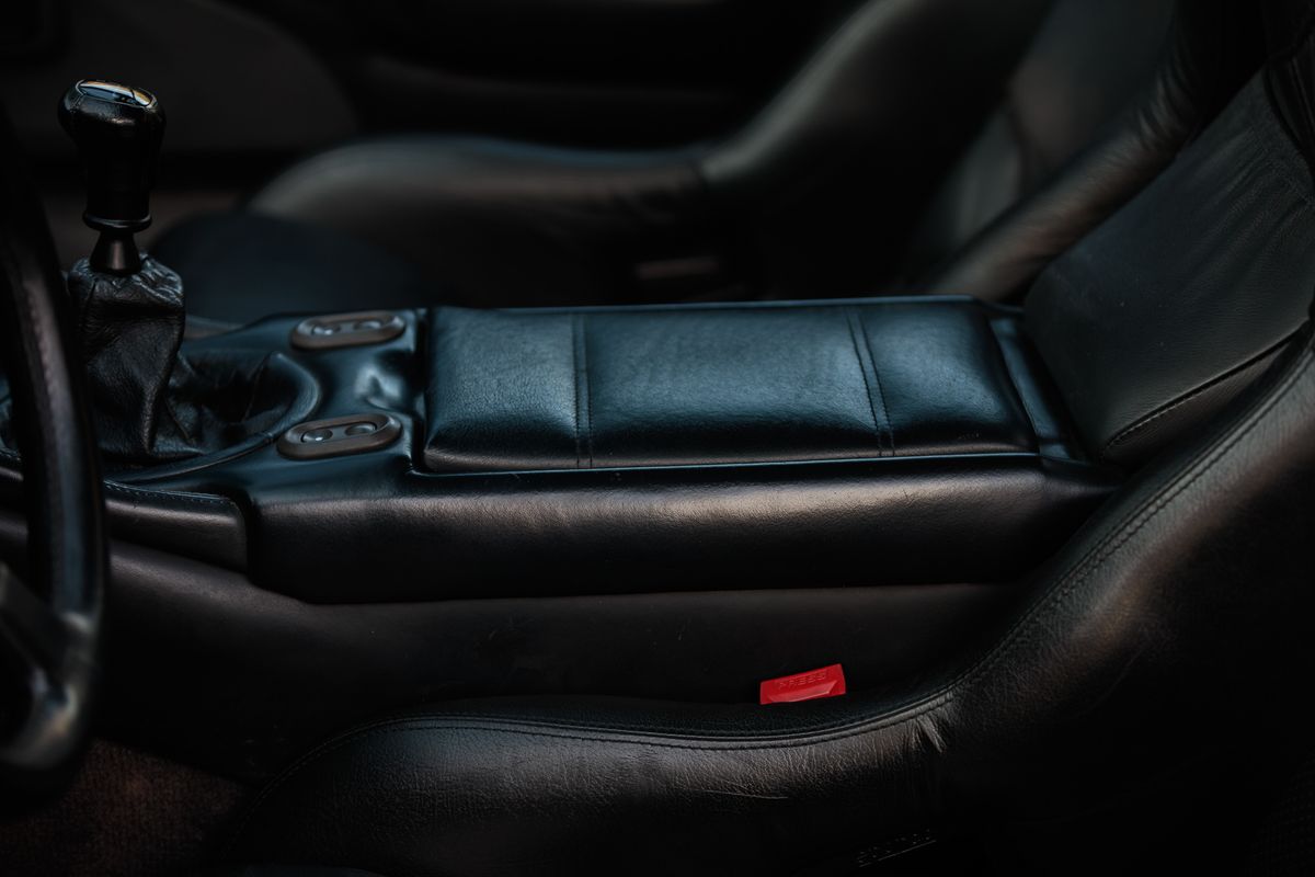 1994 Lotus Esprit Sport 300